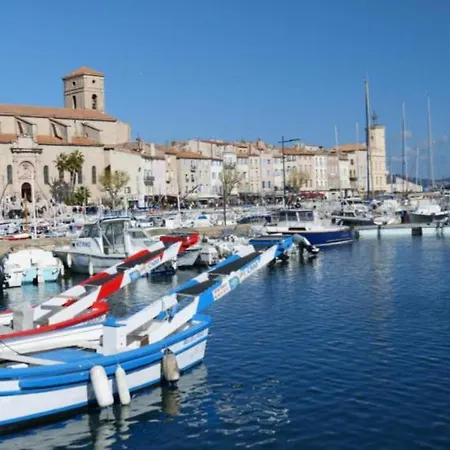 샬레 Ceyrenite - La Ciotat *
