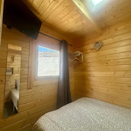 Chalet Ceyrenite Ceyreste