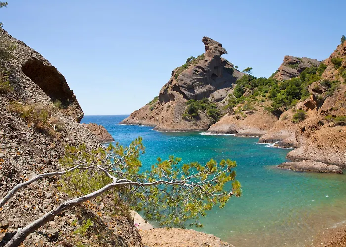 Ceyrenite - La Ciotat * Ceyreste