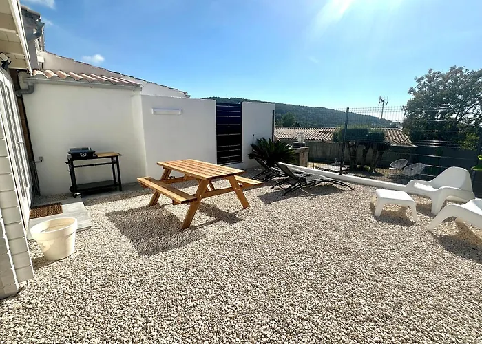 Ceyrenite - La Ciotat * Ceyreste